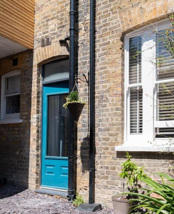Stylish Beachfront Bolthole With Stunning Sea Views And Luxury Touches Herne Bay Esterno foto