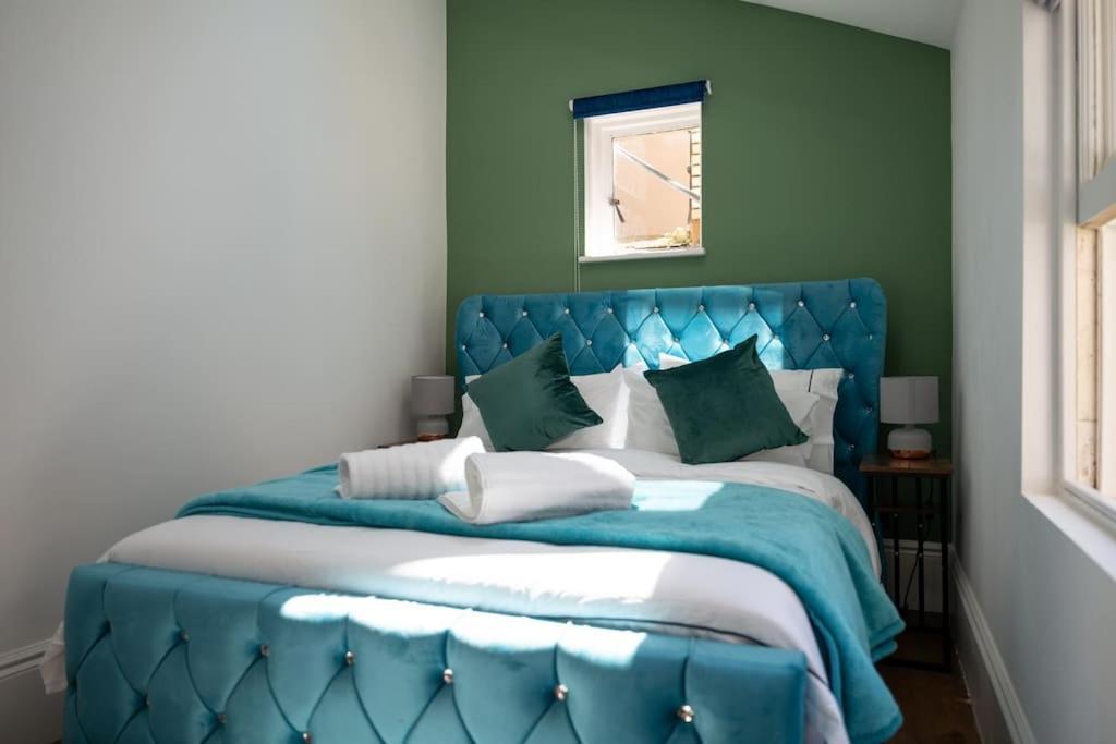 Stylish Beachfront Bolthole With Stunning Sea Views And Luxury Touches Herne Bay Esterno foto